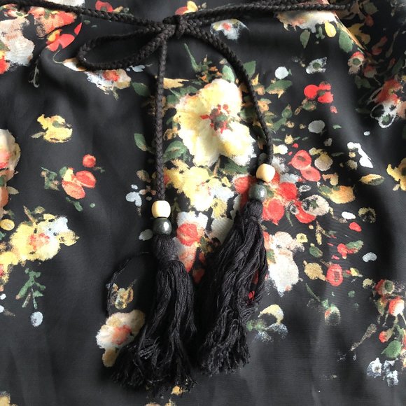 Sweet Rain Sleeveless Floral Dress - Picture 4 of 5